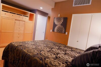 17 W Mercer Street #207, Seattle, WA 98119 - Photo 13