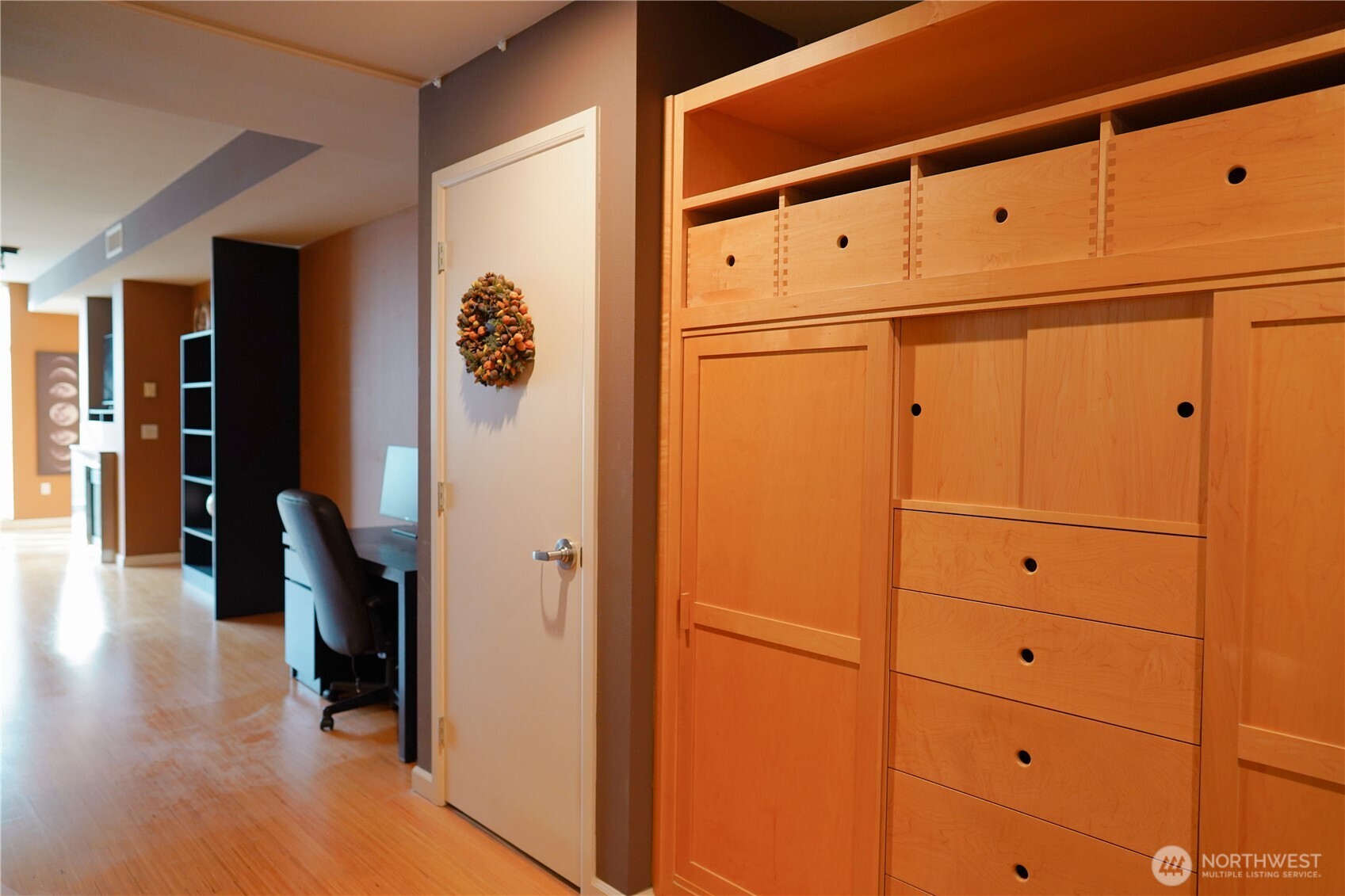 17 W Mercer Street #207, Seattle, WA 98119