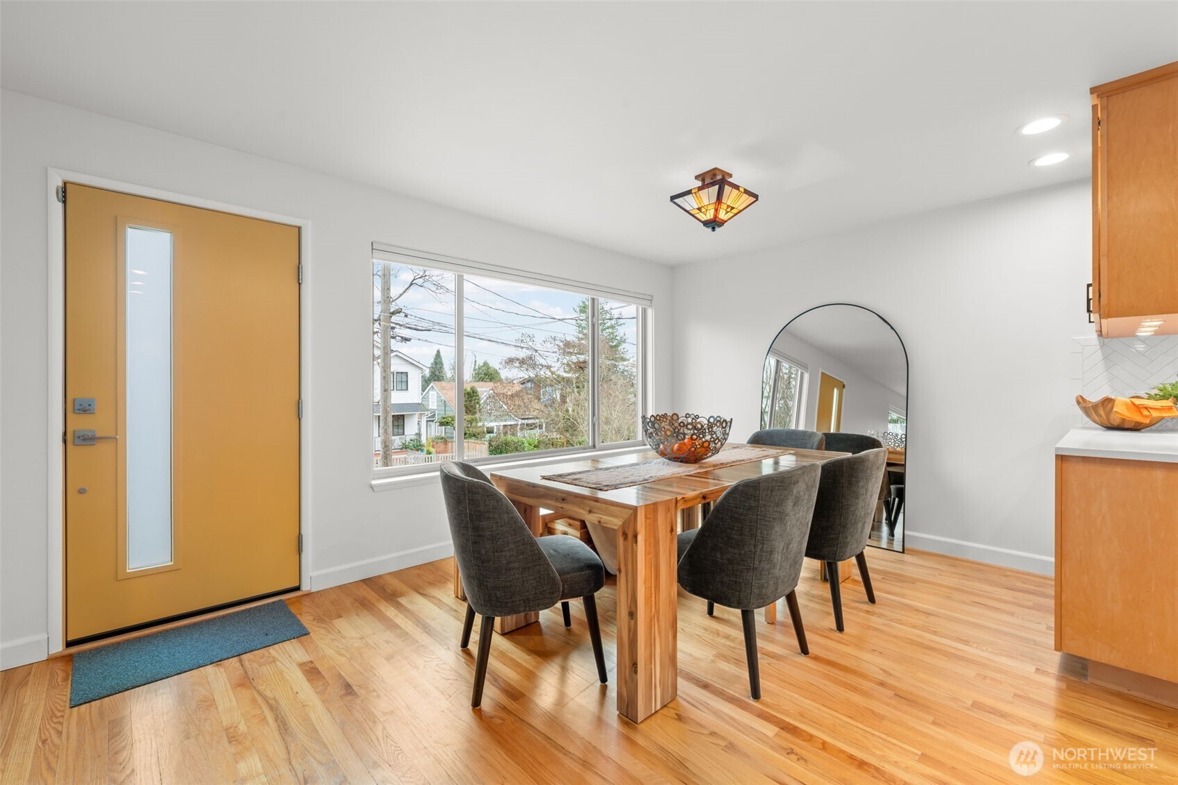 5053 36th Avenue NE, Seattle, WA 98105