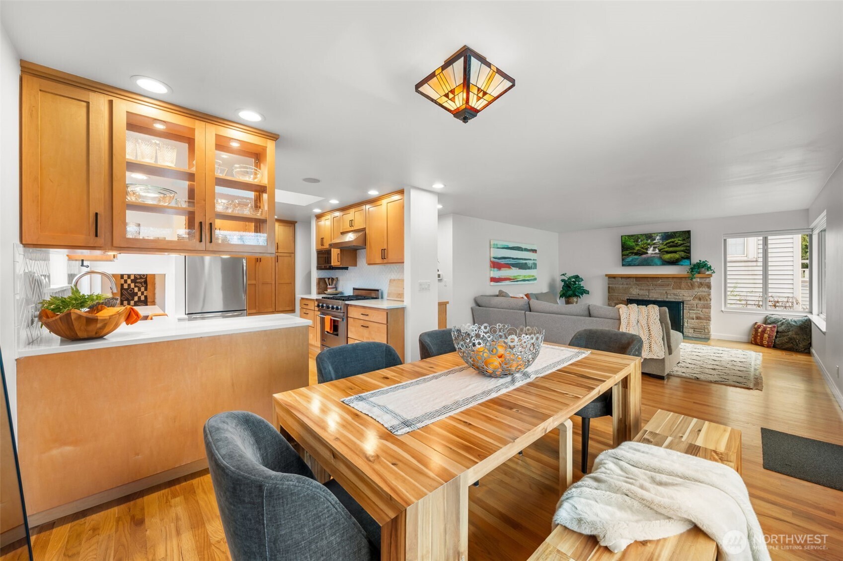 5053 36th Avenue NE, Seattle, WA 98105