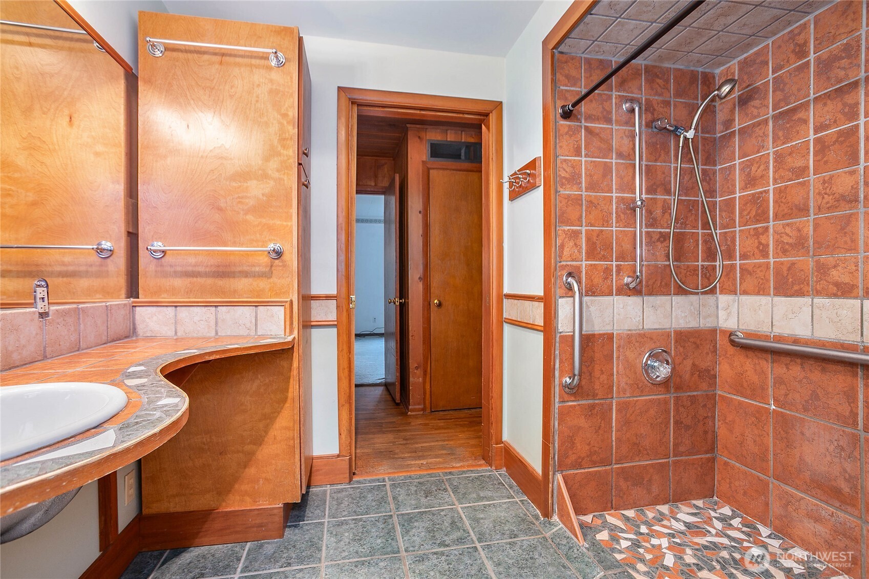 1211 Yew Street , Bellingham, WA 98229