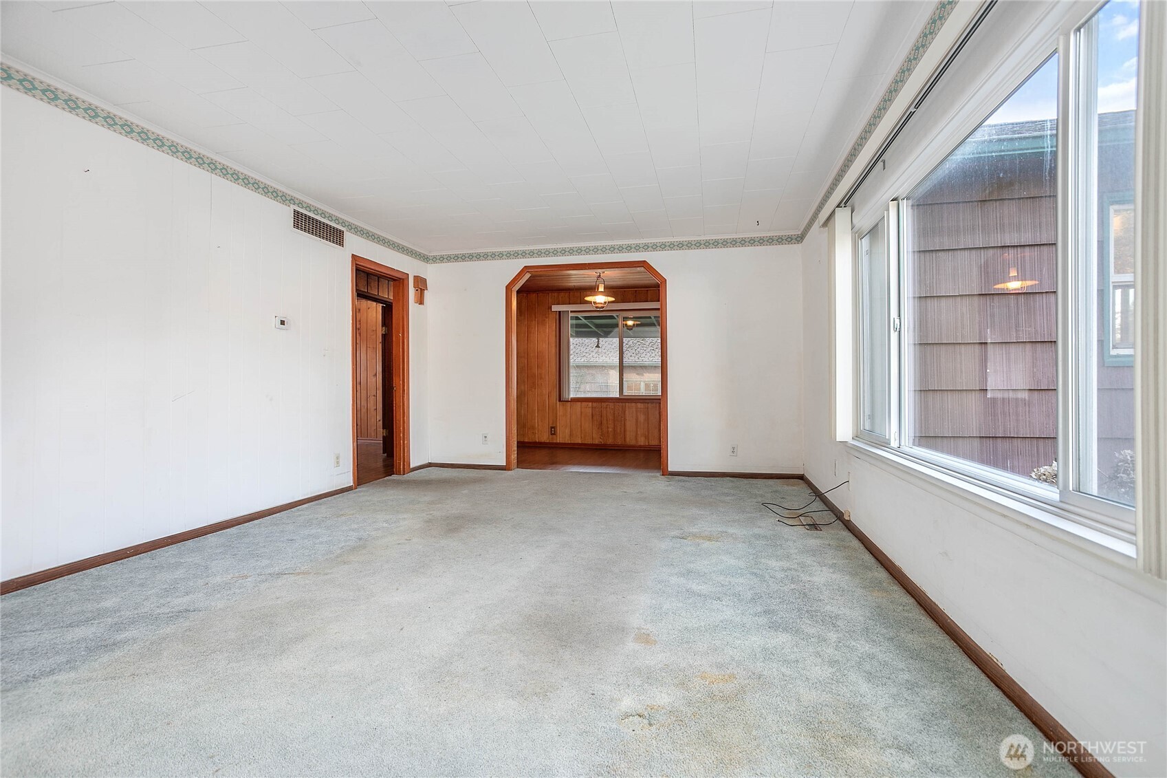 1211 Yew Street , Bellingham, WA 98229