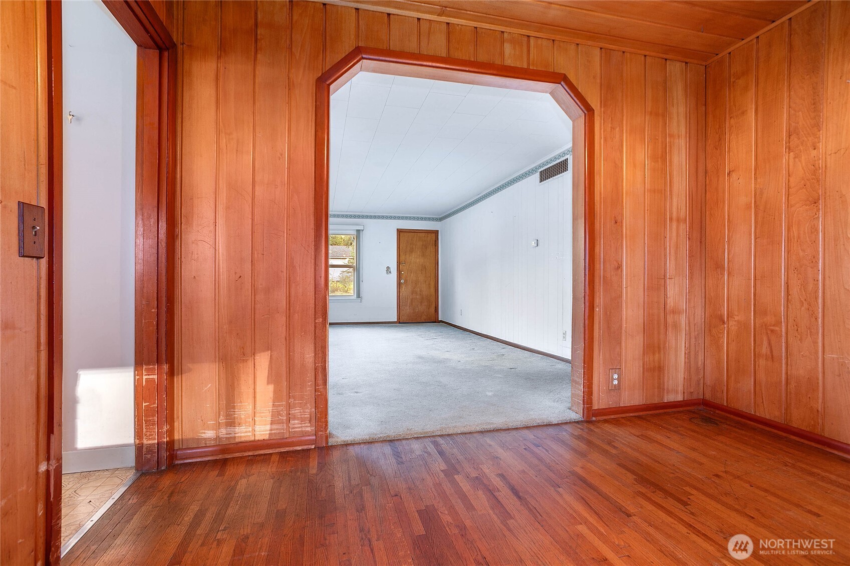 1211 Yew Street , Bellingham, WA 98229