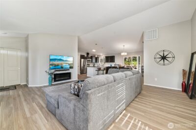 9 Curtis Lane , Longview, WA 98632 - Photo 4