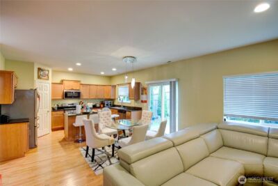 8105 88th Street NE, Marysville, WA 98270 - Photo 10