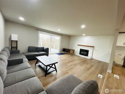 12643 156th Avenue SE, Renton, WA 98059 - Photo 9