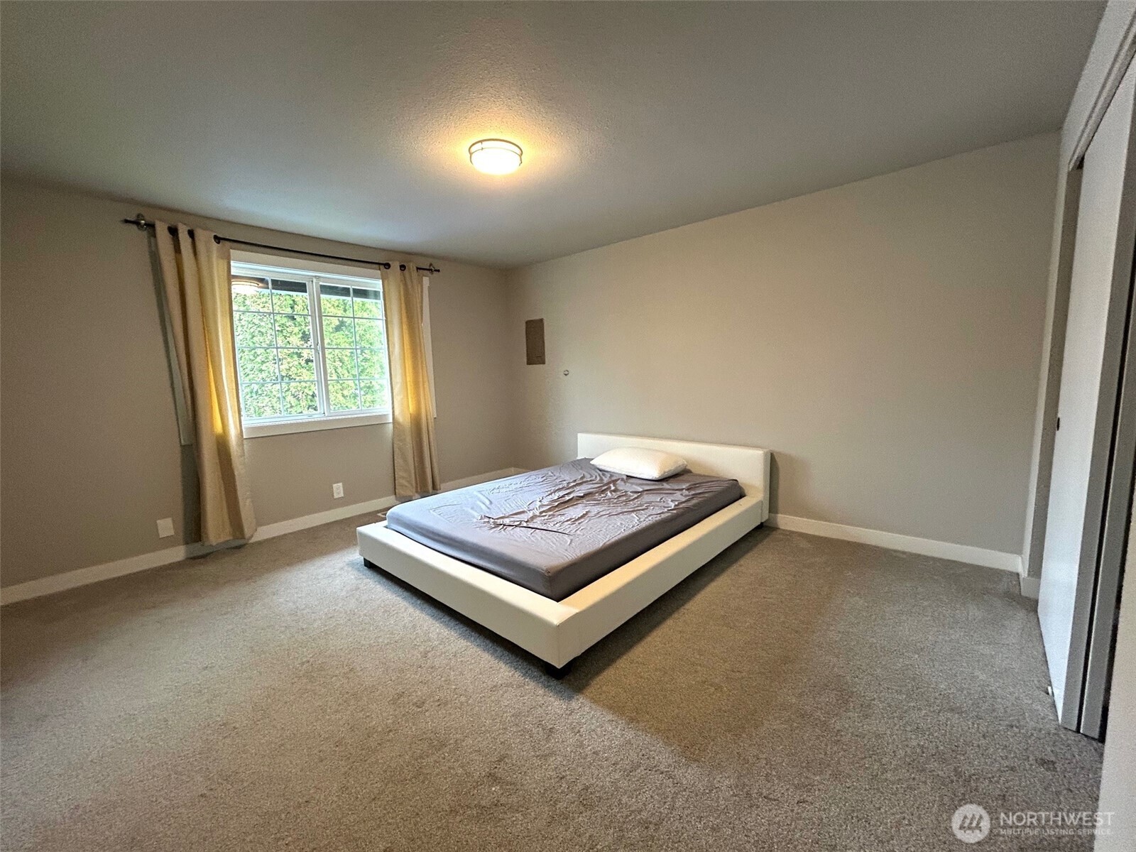 12643 156th Avenue SE, Renton, WA 98059