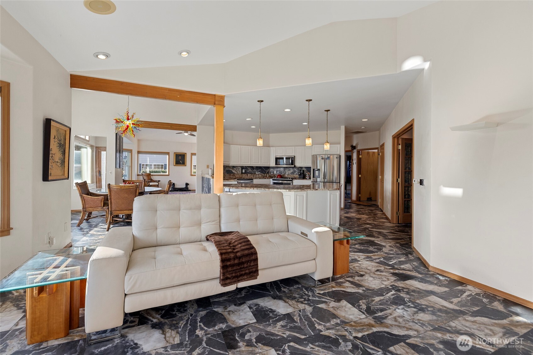 802 NW Krueger Street , Coupeville, WA 98239