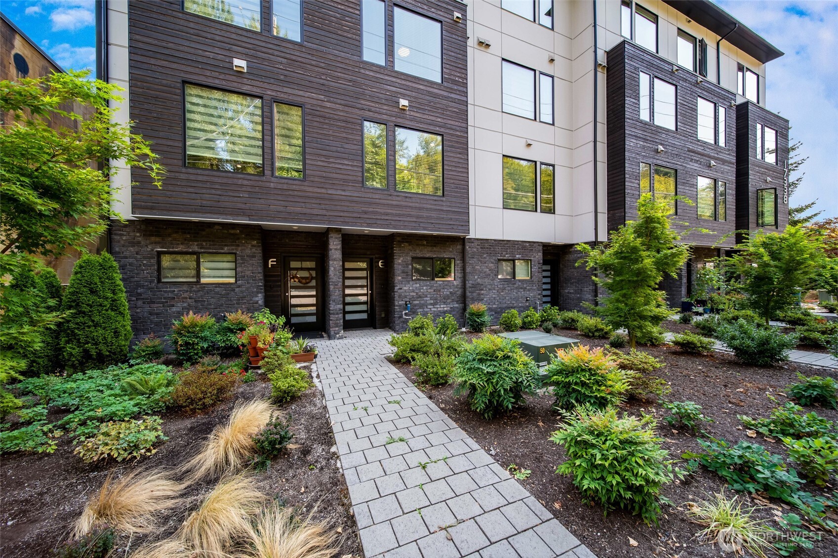 17338 Bothell Way NE #E, Bothell, WA 98011