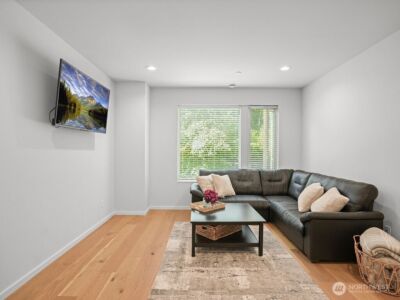 17338 Bothell Way NE #E, Bothell, WA 98011 - Photo 9