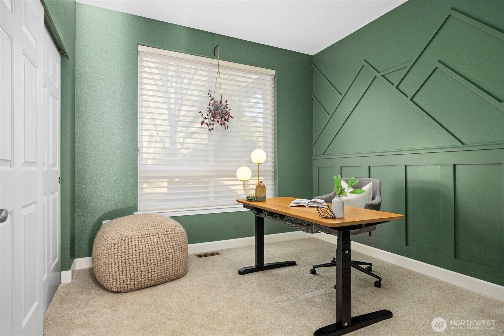 959 South Hills Drive , Bellingham, WA 98229