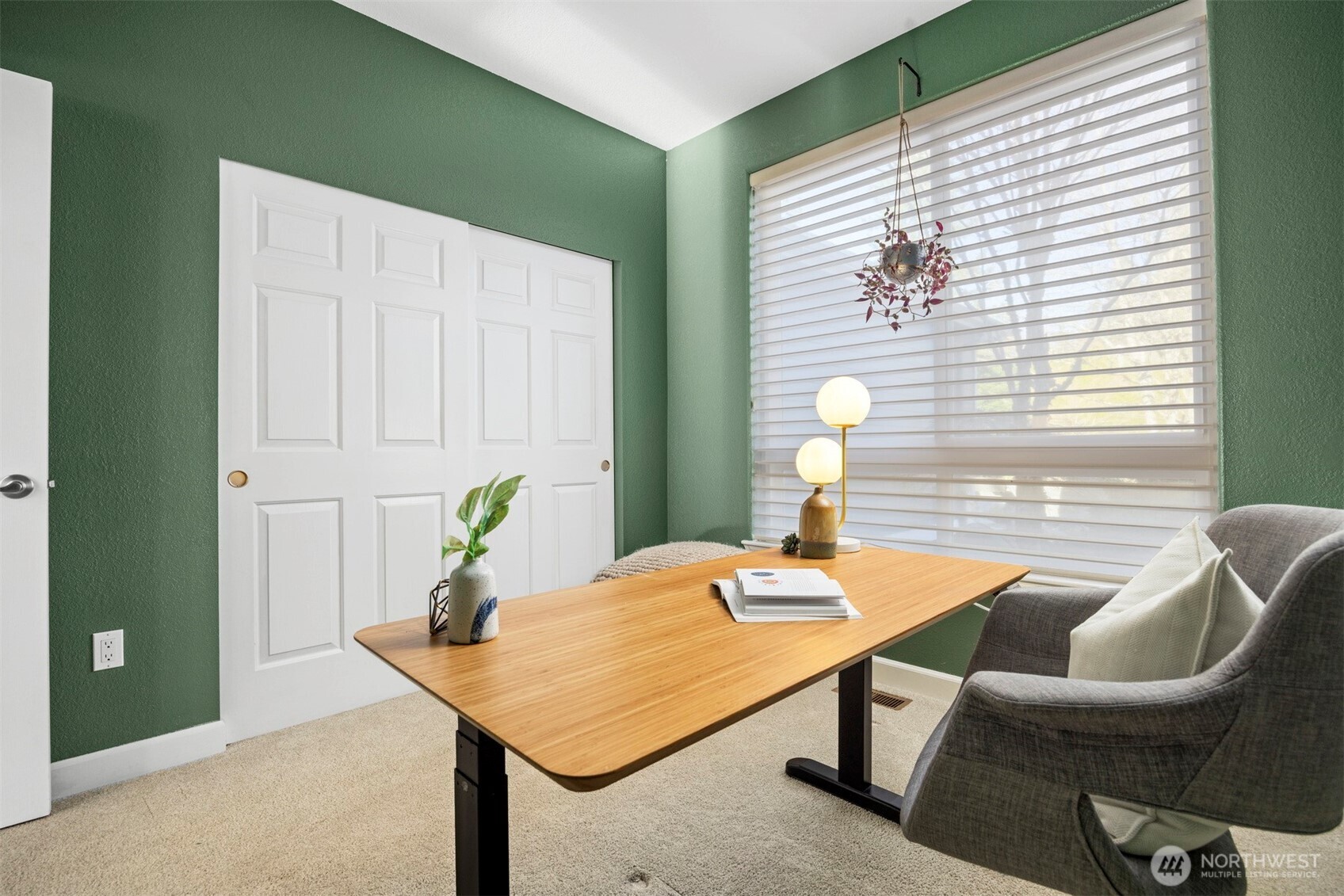 959 South Hills Drive , Bellingham, WA 98229