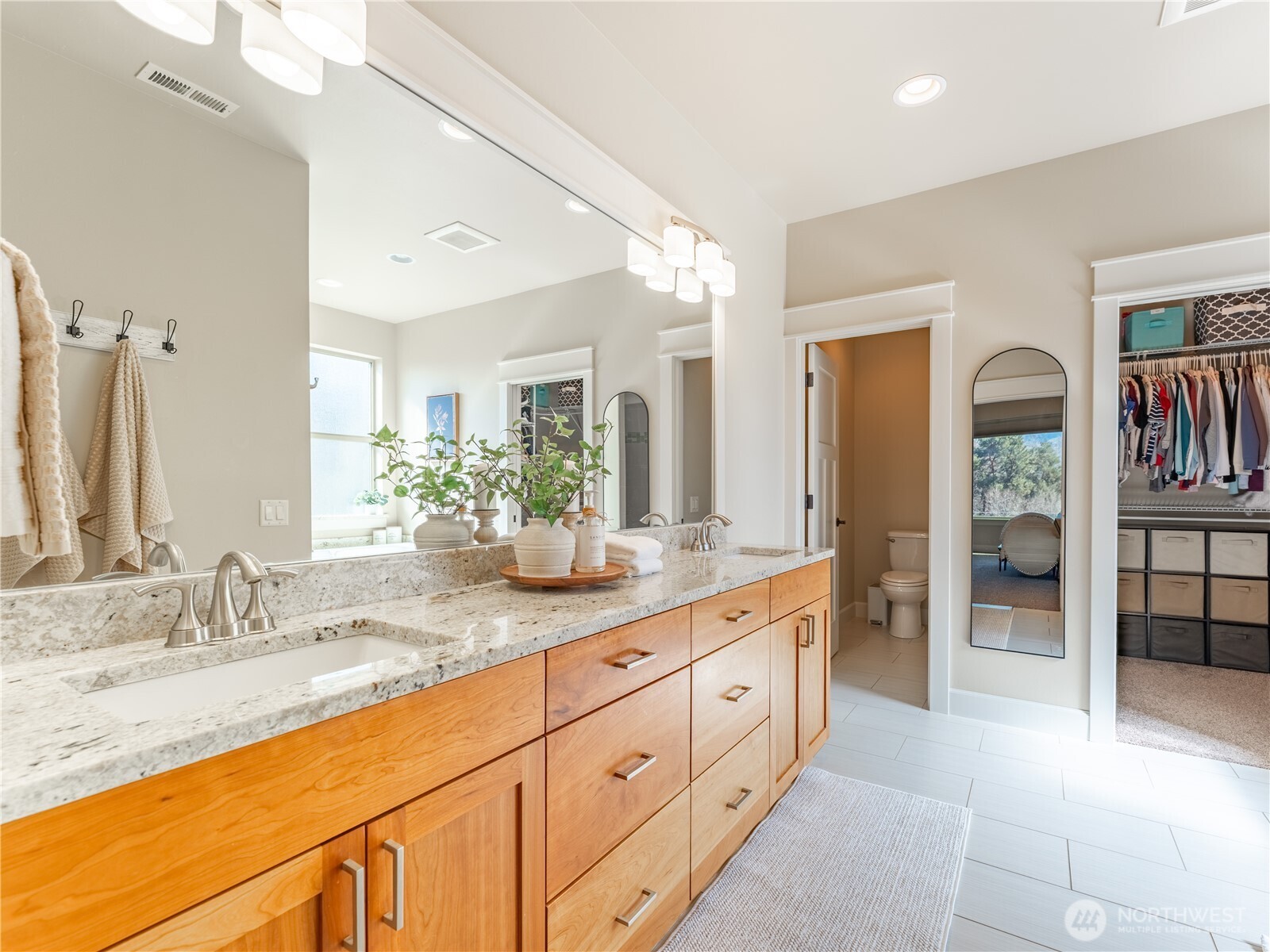 317 Stoneridge Drive , East Wenatchee, WA 98802