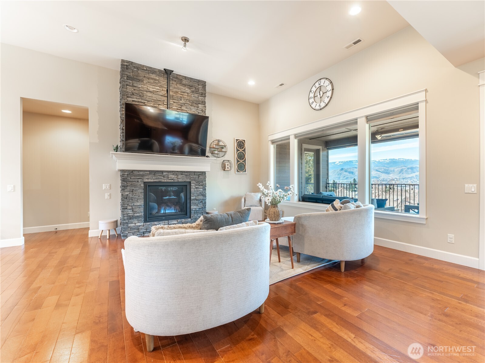 317 Stoneridge Drive , East Wenatchee, WA 98802