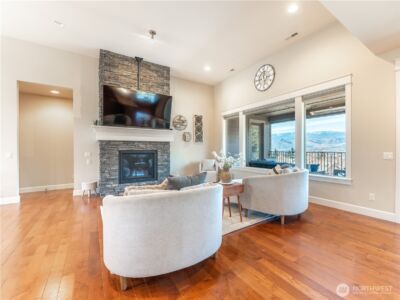 317 Stoneridge Drive , East Wenatchee, WA 98802 - Photo 9