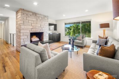 3808 38th Avenue S, Seattle, WA 98118 - Photo 2