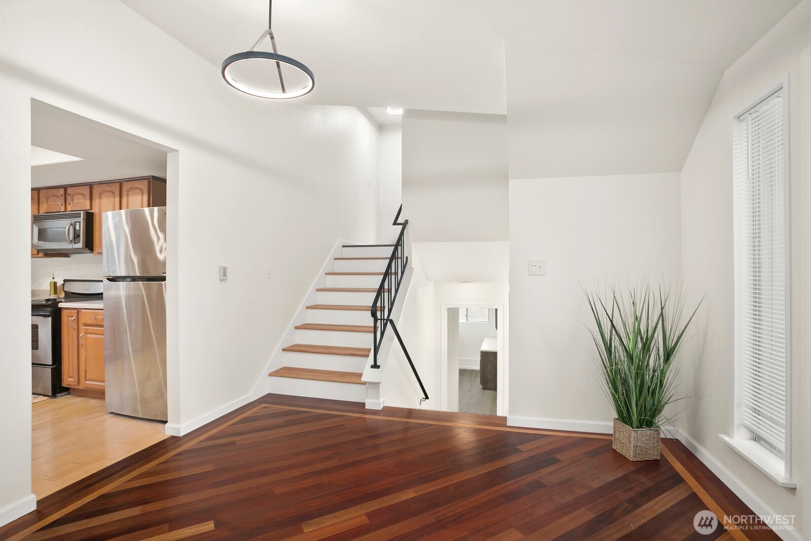 12821 87th Avenue NE, Kirkland, WA 98034