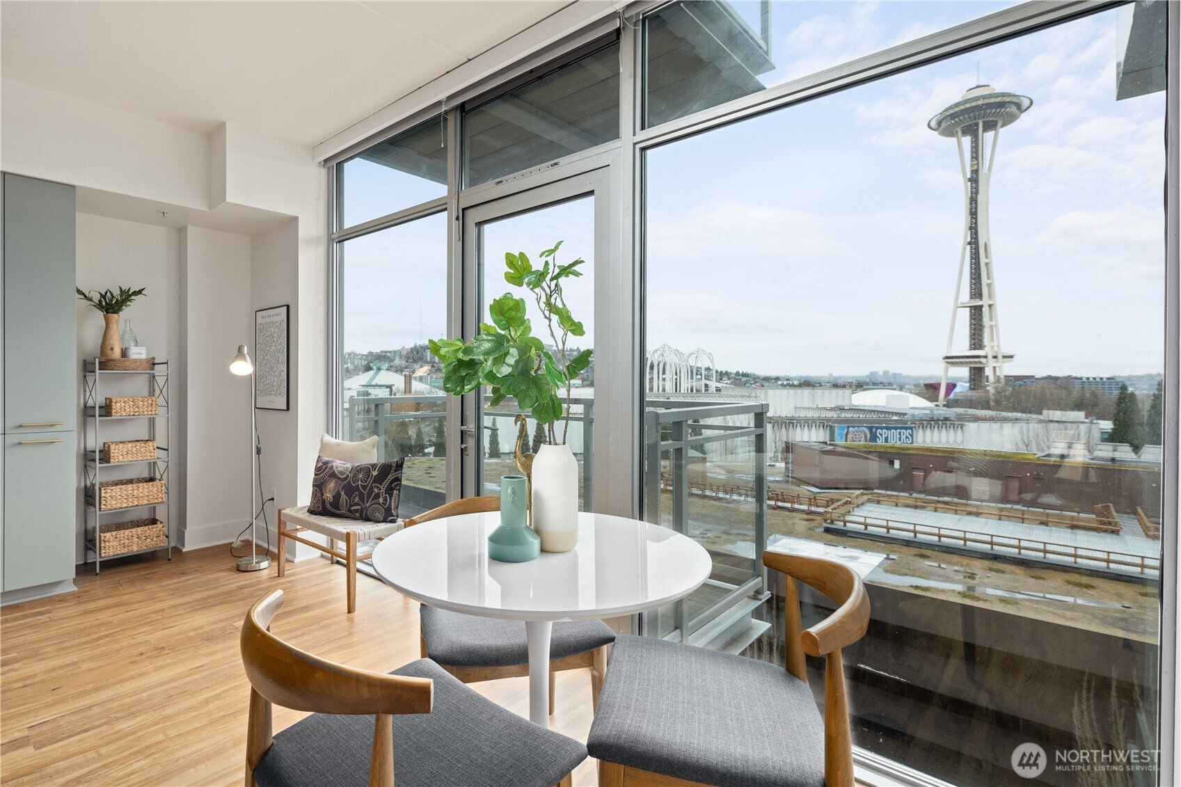 2911 2nd Avenue #1112, Seattle, WA 98121