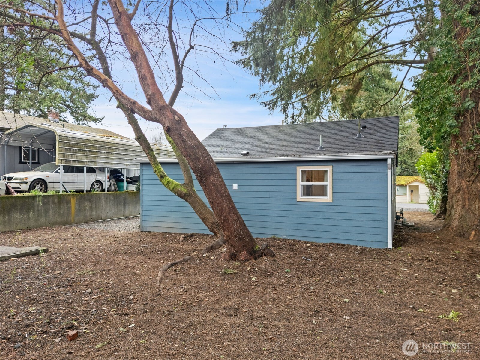 4110 W J Street , Bremerton, WA 98312