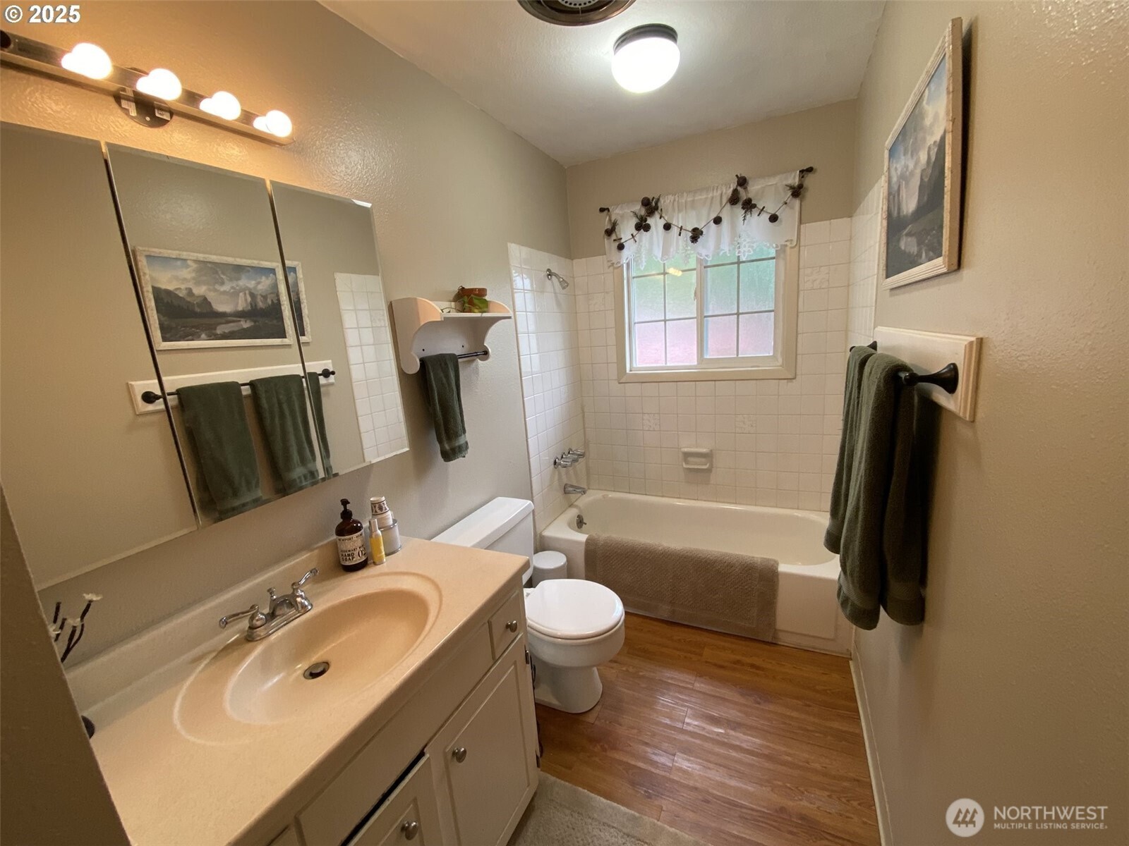 23801 NE Muncton Drive , Yacolt, WA 98675