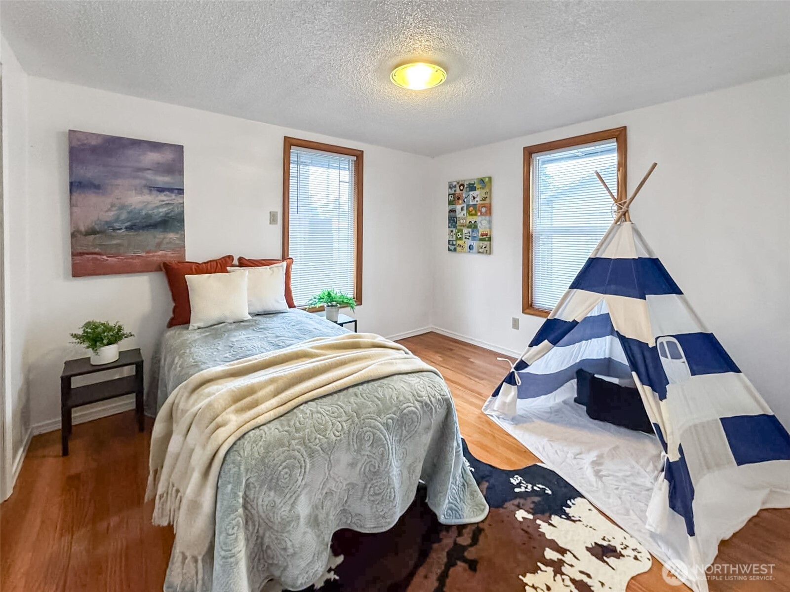 7660 S 126th Street , Seattle, WA 98178