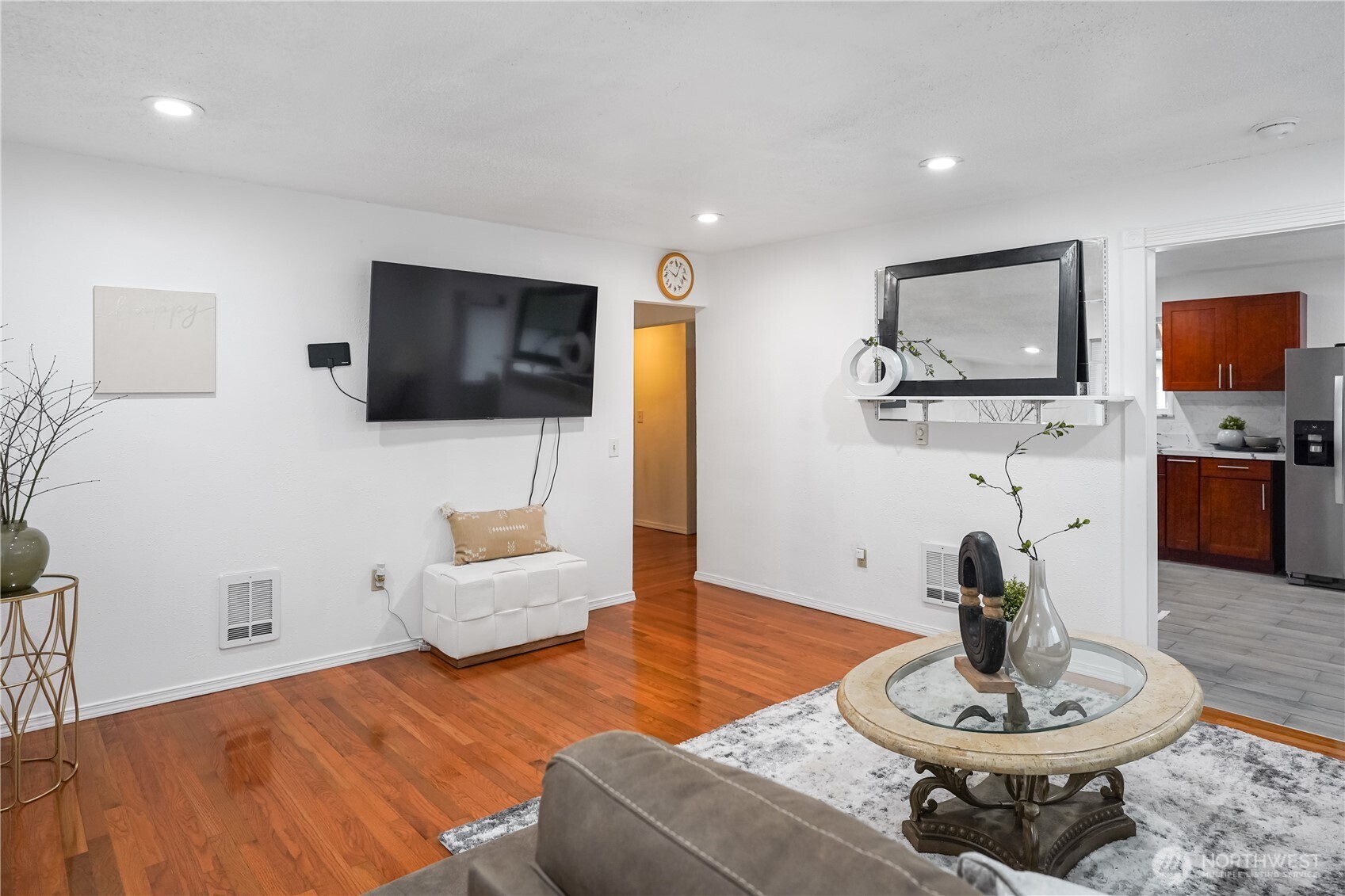 7660 S 126th Street , Seattle, WA 98178