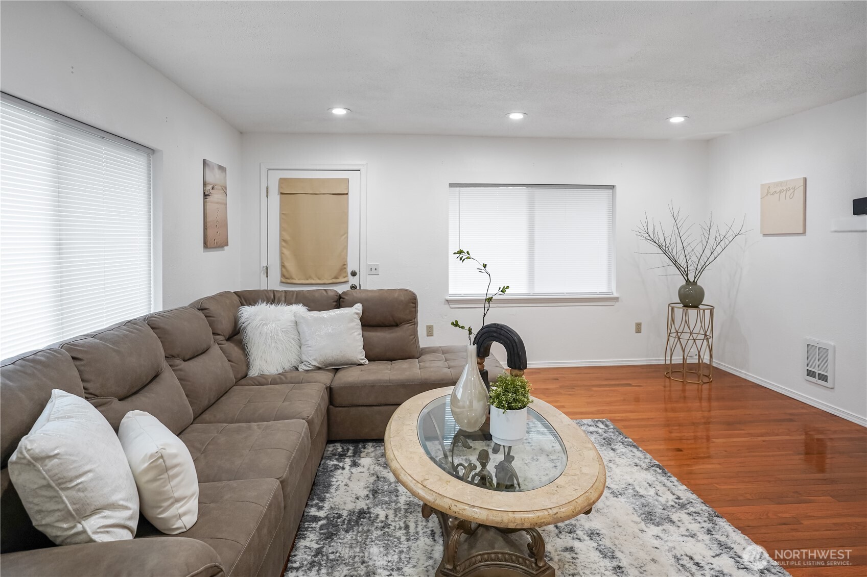 7660 S 126th Street , Seattle, WA 98178