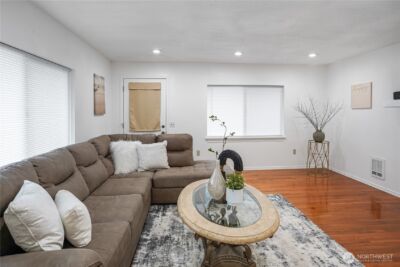 7660 S 126th Street , Seattle, WA 98178 - Photo 6