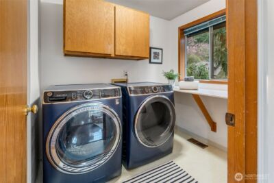 21007 Pioneer Way , Edmonds, WA 98026 - Photo 18