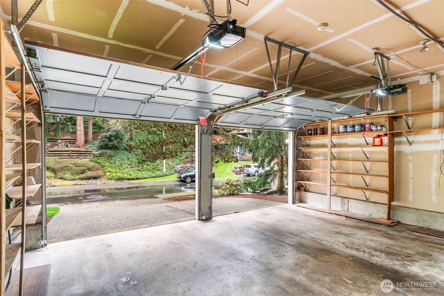 21007 Pioneer Way , Edmonds, WA 98026