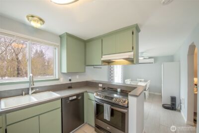 4348 E E Street , Tacoma, WA 98404 - Photo 13