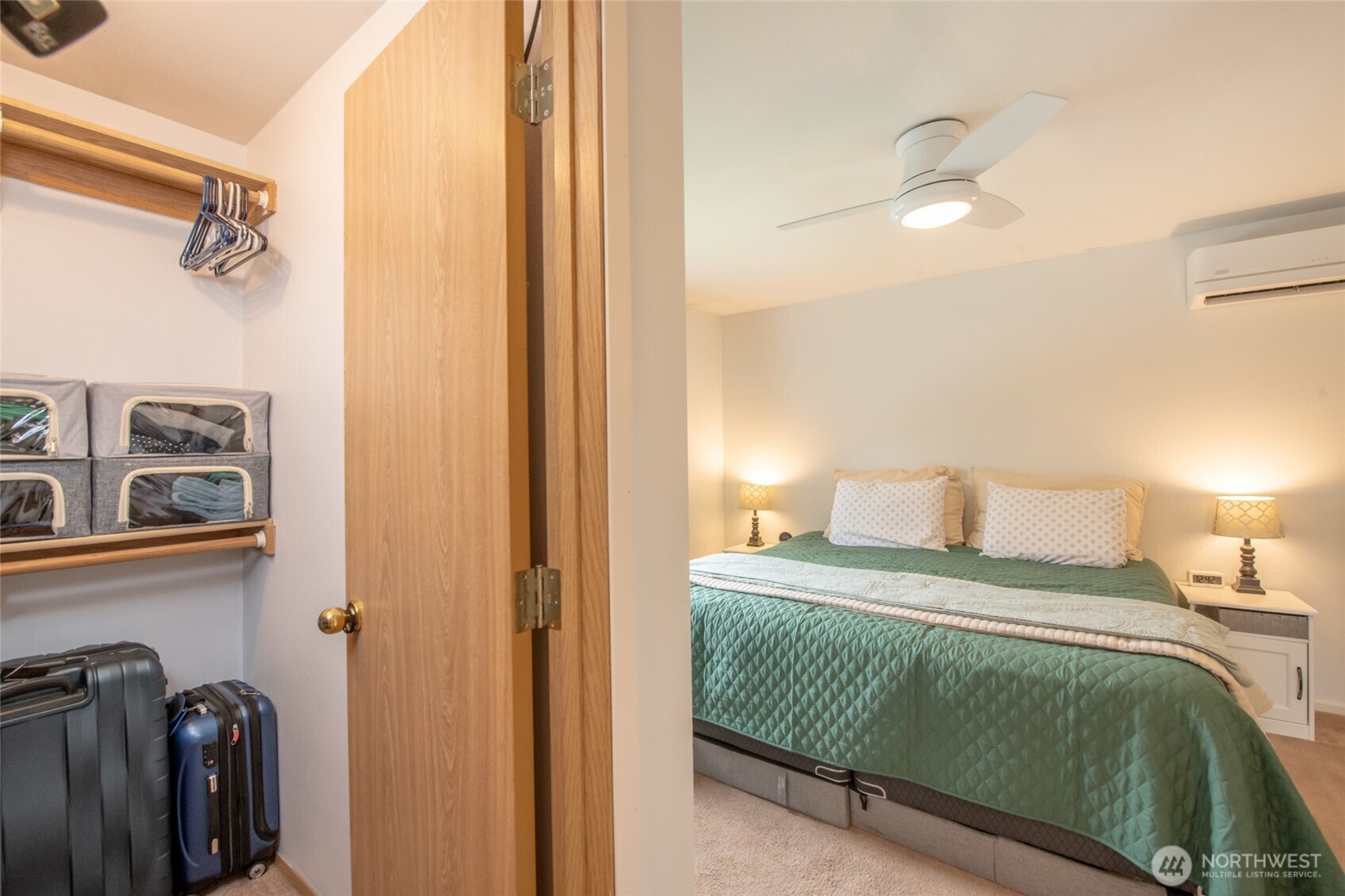 4348 E E Street , Tacoma, WA 98404