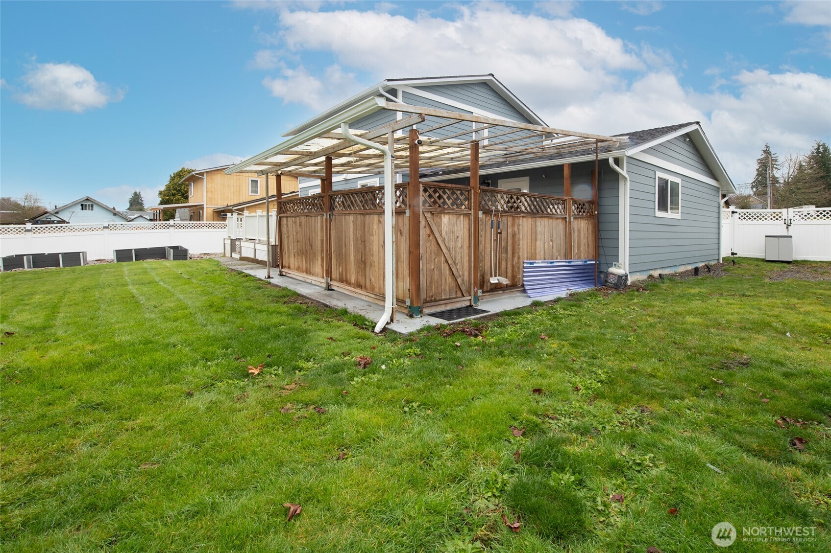 4348 E E Street , Tacoma, WA 98404