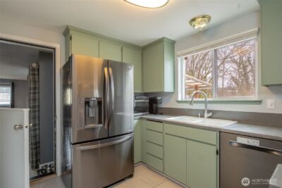 4348 E E Street , Tacoma, WA 98404 - Photo 10