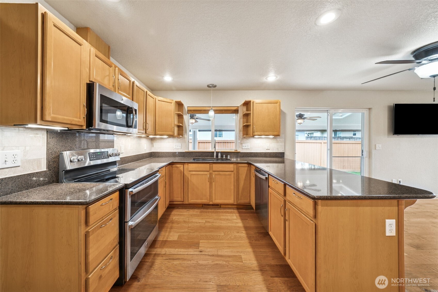 2951 Campus Prairie Loop NE, Lacey, WA 98516