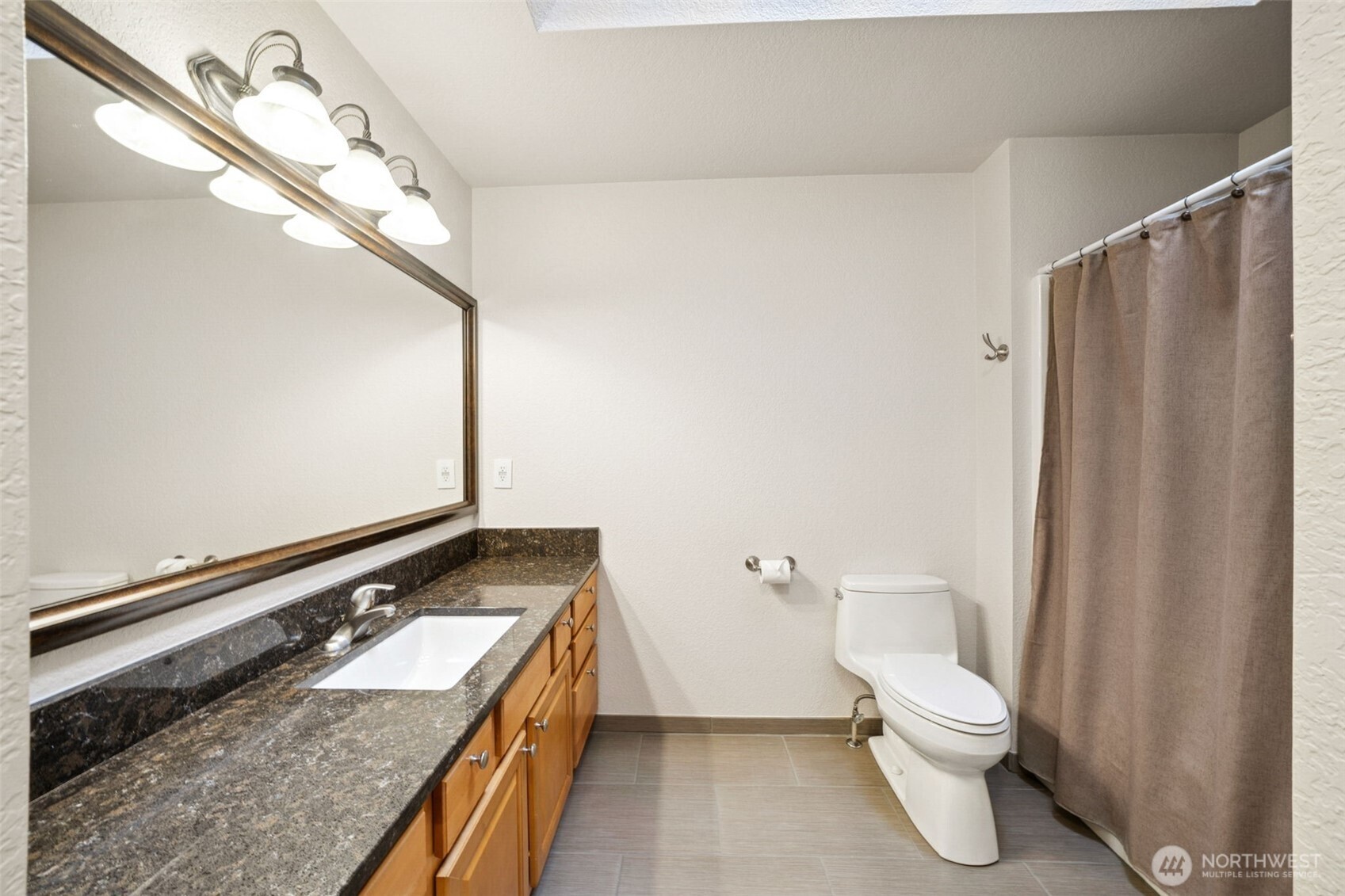 2951 Campus Prairie Loop NE, Lacey, WA 98516