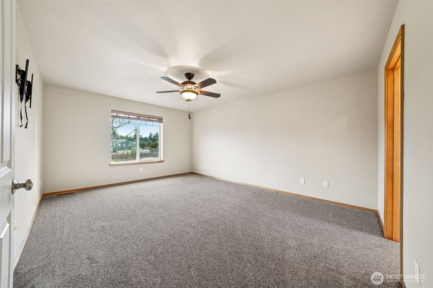 2951 Campus Prairie Loop NE, Lacey, WA 98516