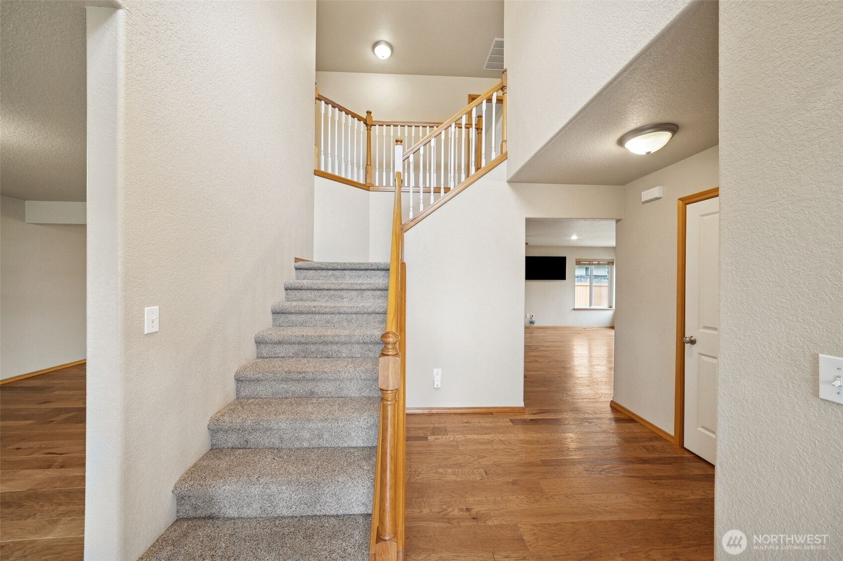 2951 Campus Prairie Loop NE, Lacey, WA 98516