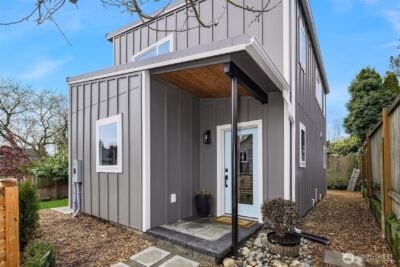 7521 12th Avenue NW, Seattle, WA 98117 - Photo 2