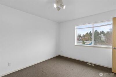 11203 6th Avenue E, Tacoma, WA 98445 - Photo 28