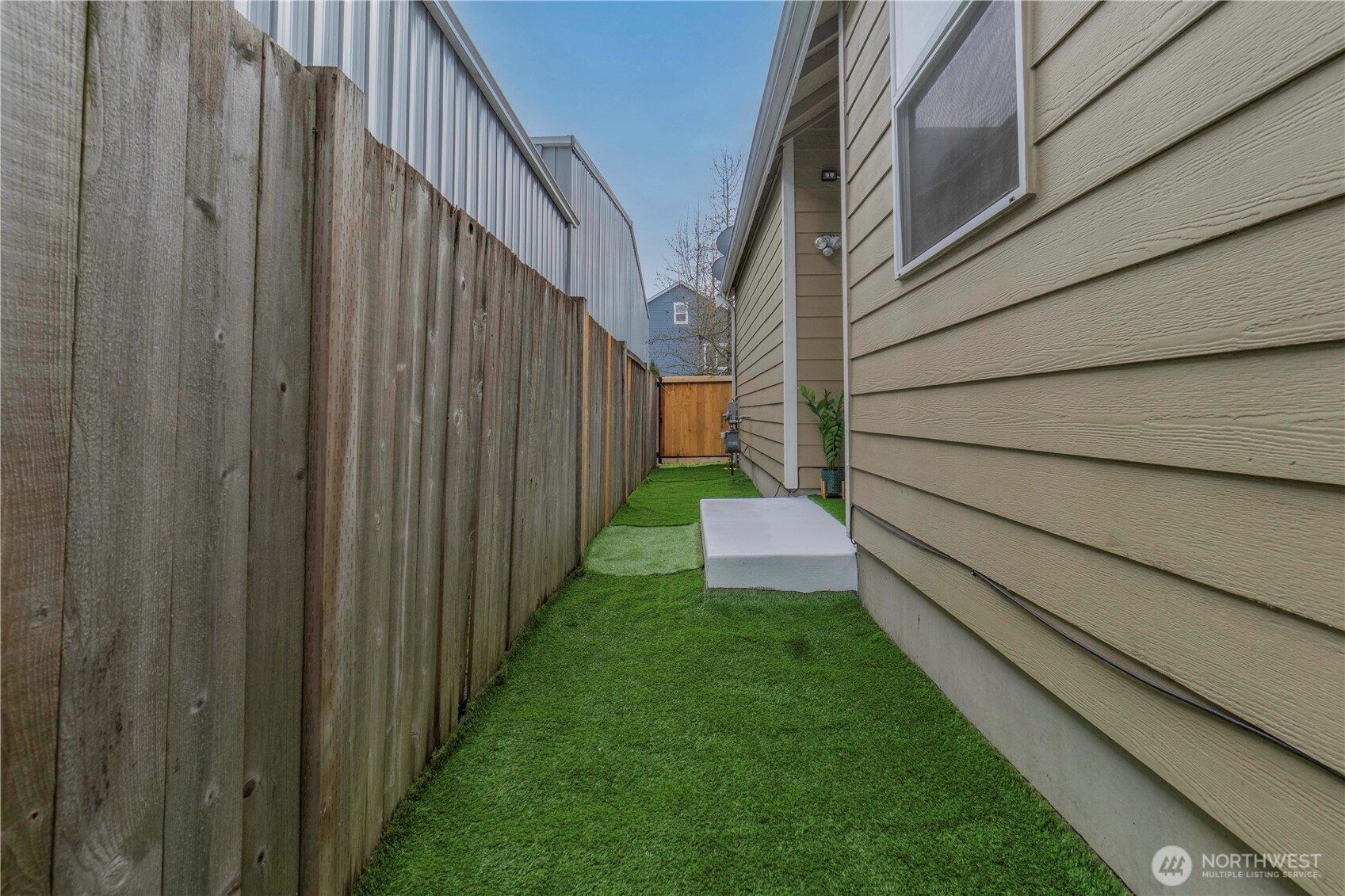 11203 6th Avenue E, Tacoma, WA 98445