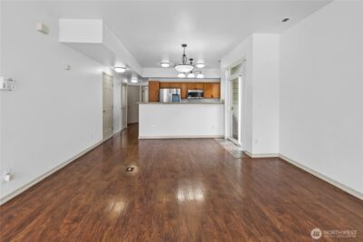 11203 6th Avenue E, Tacoma, WA 98445 - Photo 10