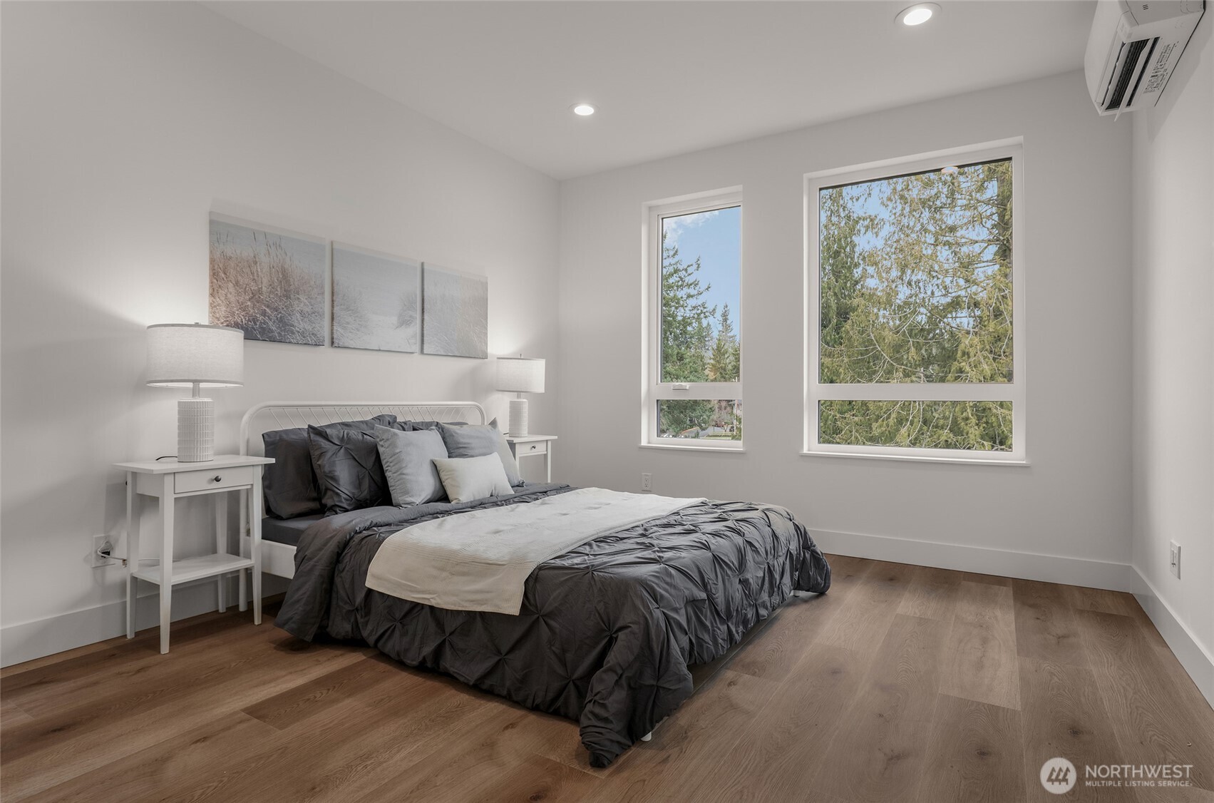 8923 166th Ave NE #103, Redmond, WA 98052