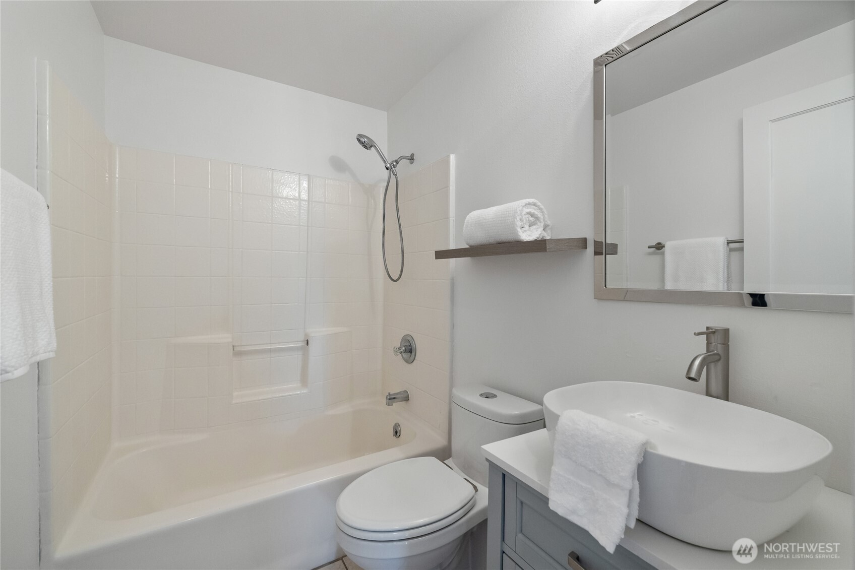 8632 S Asotin Street , Tacoma, WA 98444