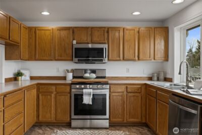 8632 S Asotin Street , Tacoma, WA 98444 - Photo 7