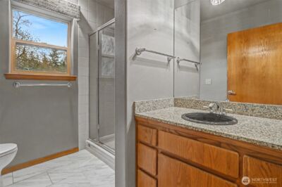 2710 Viewcrest Avenue , Everett, WA 98203 - Photo 22