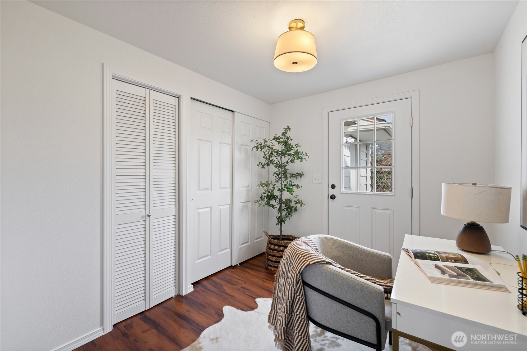 4917 N Vassault Street , Tacoma, WA 98407