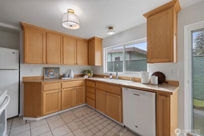 4917 N Vassault Street , Tacoma, WA 98407 - Photo 10