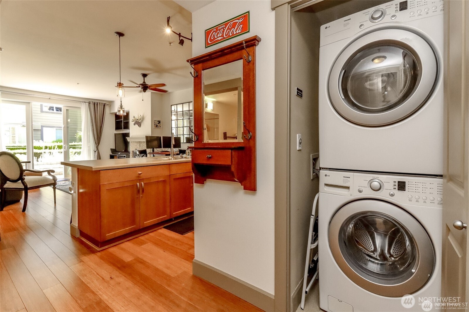 1840 25th Avenue NE #204, Issaquah, WA 98029