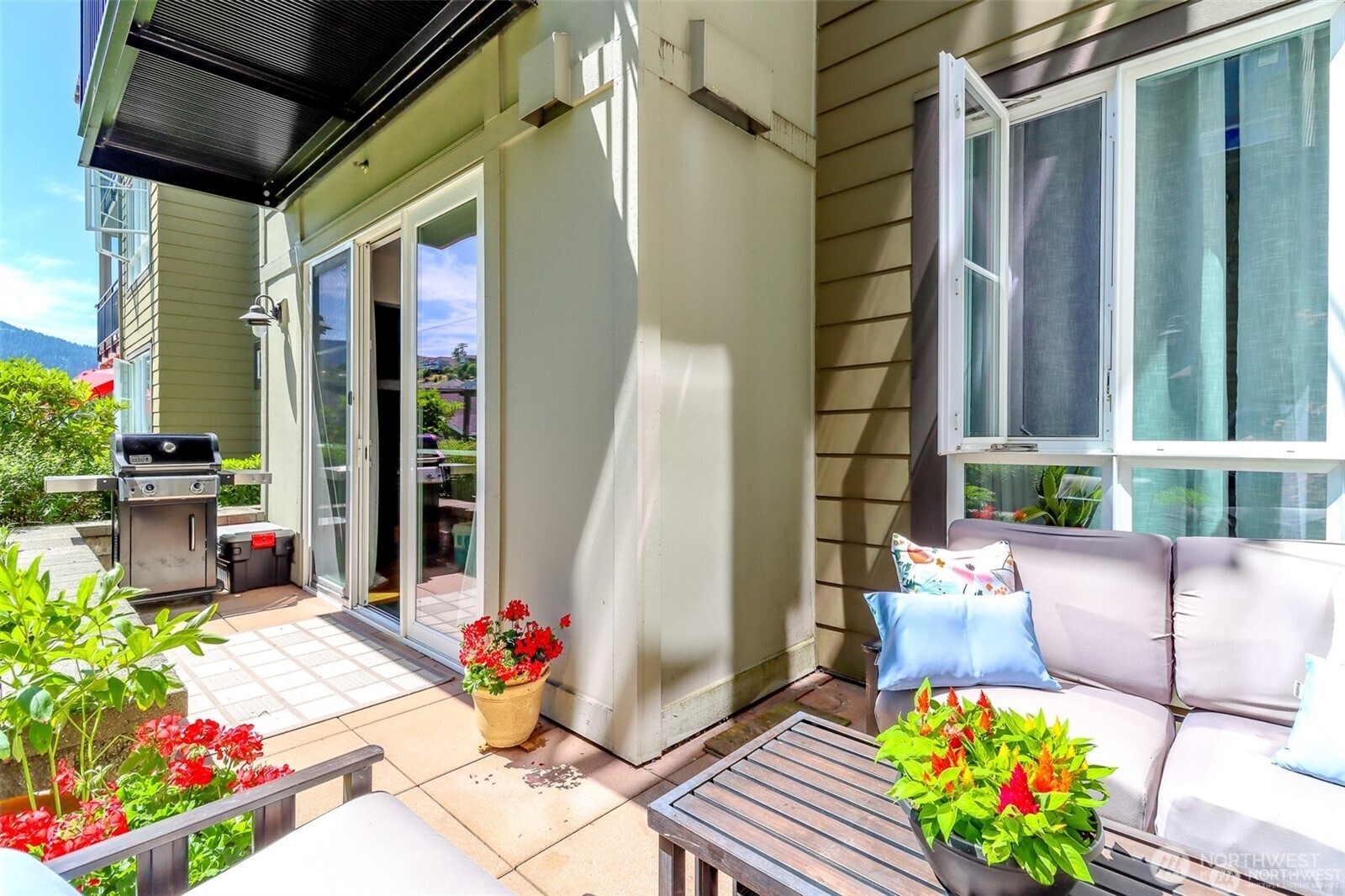 1840 25th Avenue NE #204, Issaquah, WA 98029